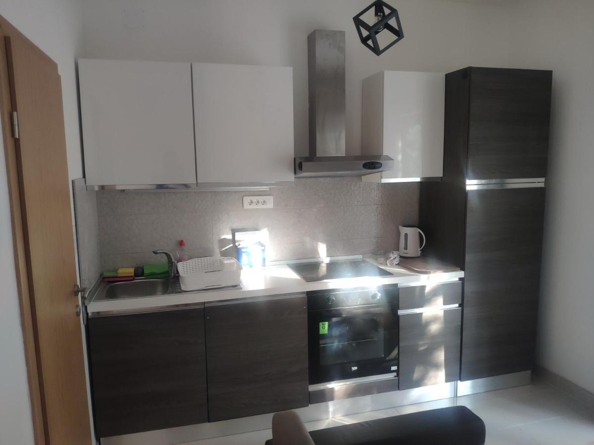 ביוגראד נה מורו Apartment Tome מראה חיצוני תמונה